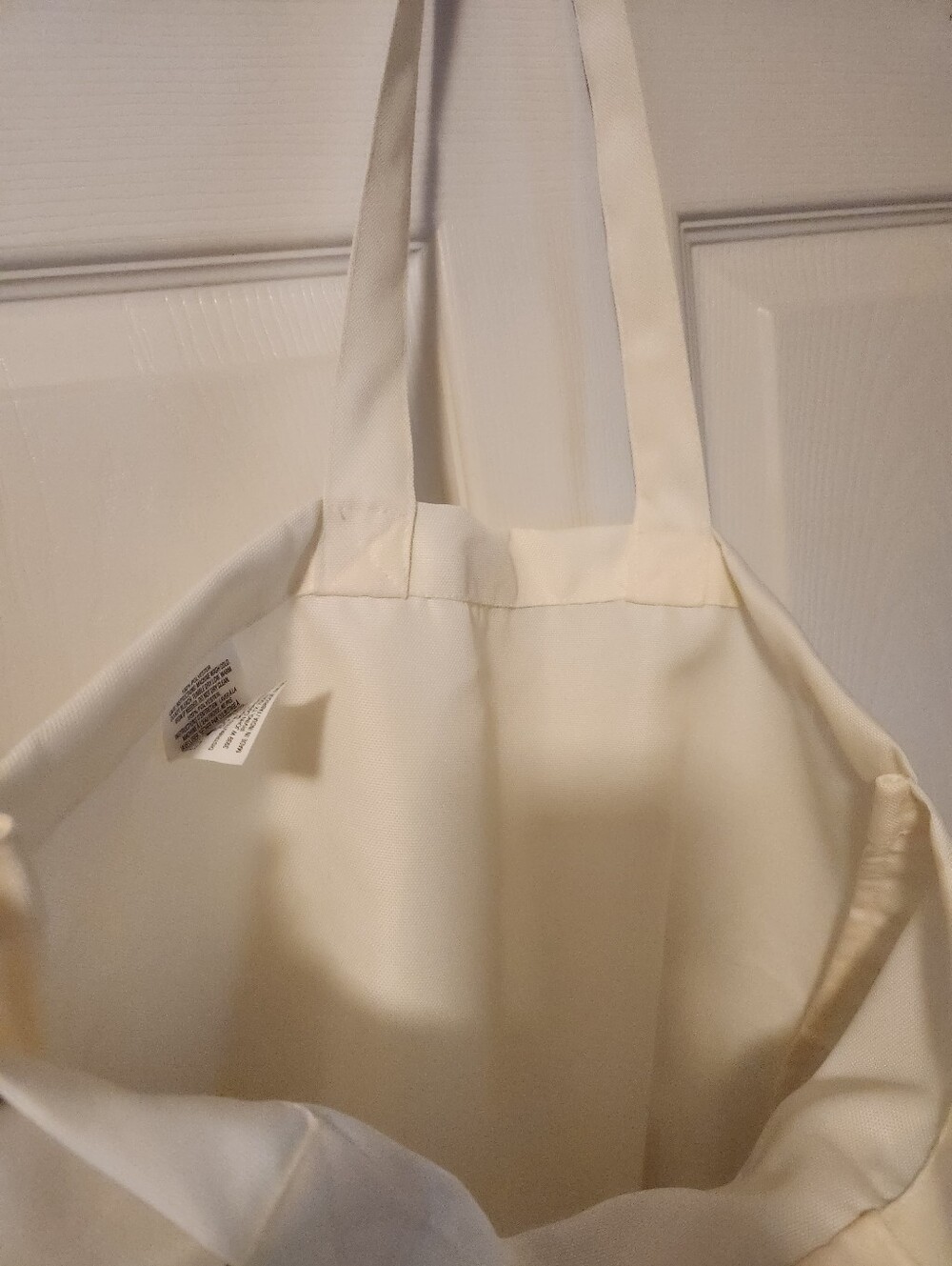NWOT, REUSABLE TOTE BAG - Picture 4 of 4